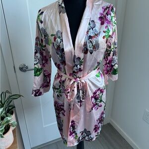 Floral Satin Kimono Robe - Pink
